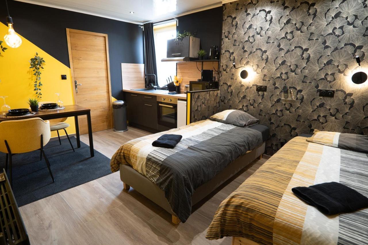 Capstay Color Valenciennes & Netflix Trith-Saint-Leger Kültér fotó
