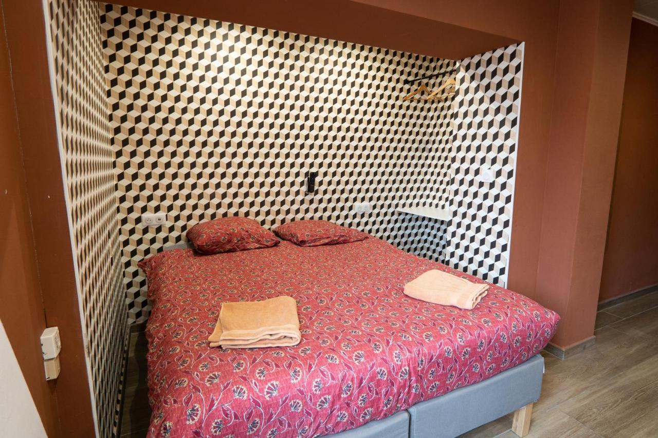Capstay Color Valenciennes & Netflix Trith-Saint-Leger Kültér fotó