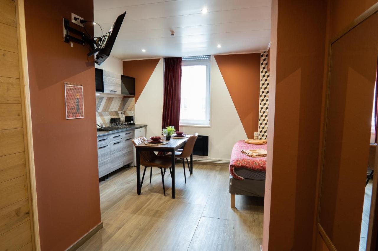 Capstay Color Valenciennes & Netflix Trith-Saint-Leger Kültér fotó