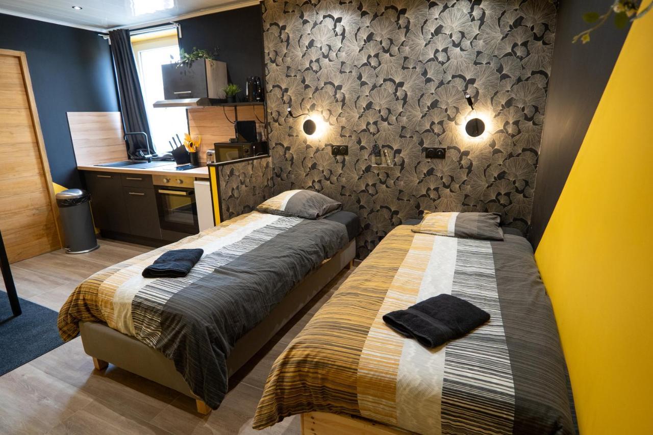 Capstay Color Valenciennes & Netflix Trith-Saint-Leger Kültér fotó