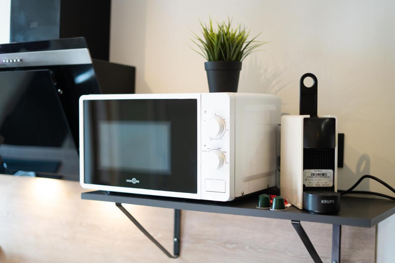 Capstay Color Valenciennes & Netflix Trith-Saint-Leger Kültér fotó